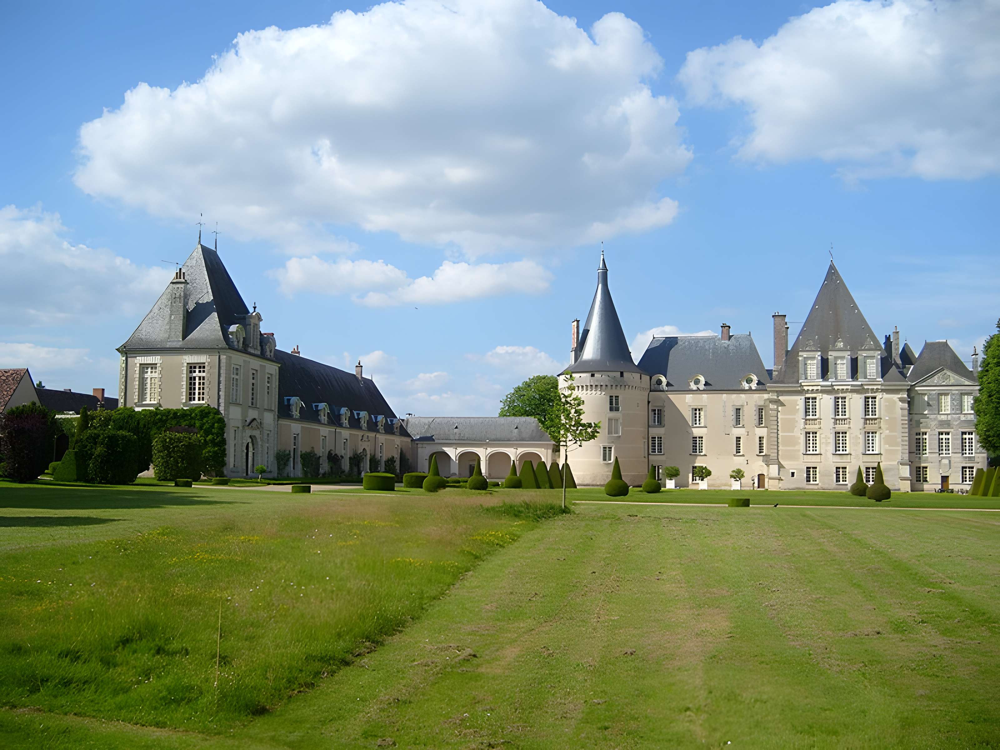 Château d'Azay-le-Ferron