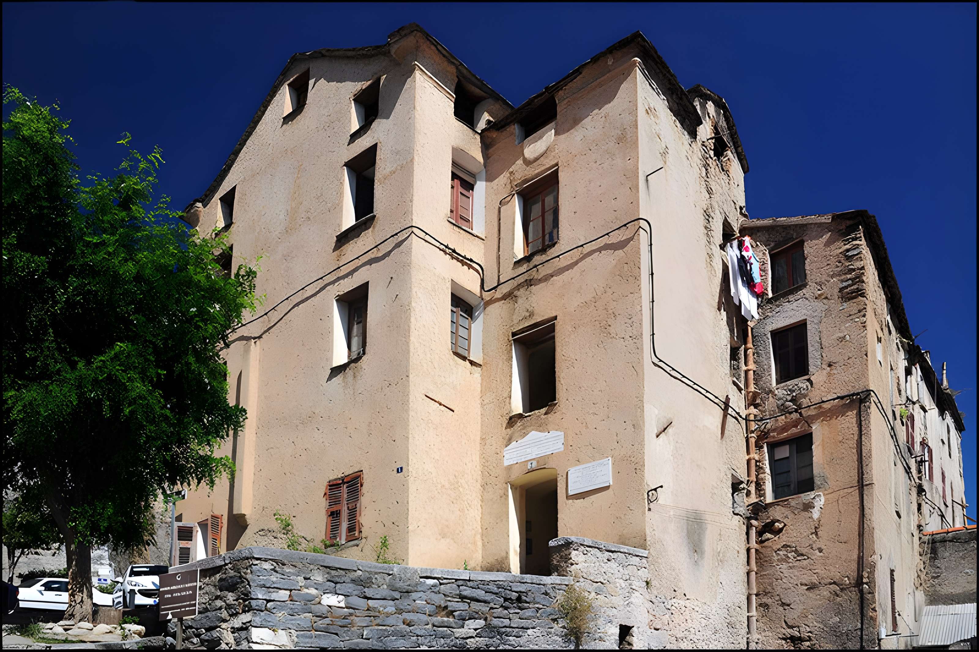 Maison Arrighi de Casanova à Corte