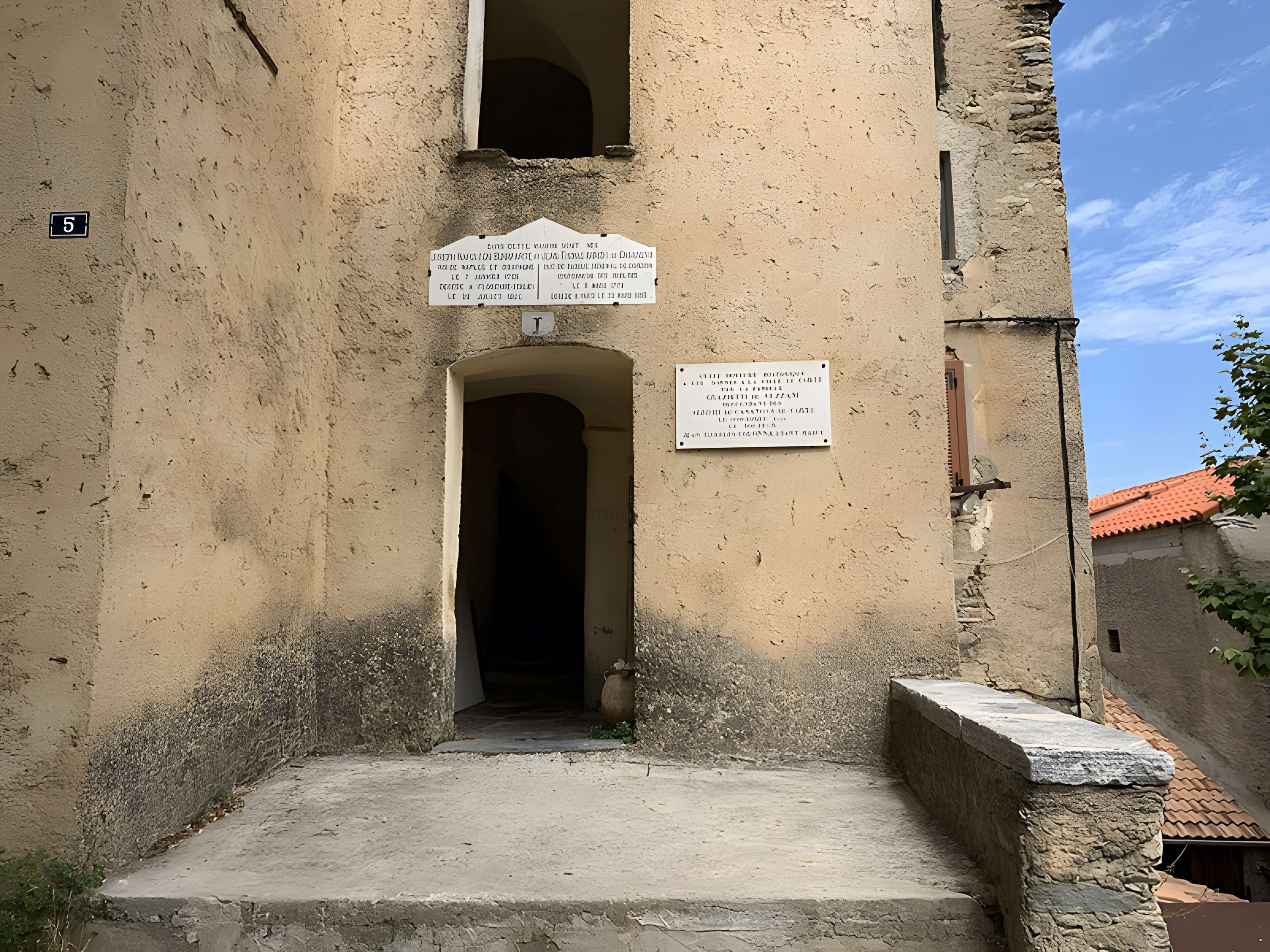 Maison Arrighi de Casanova à Corte