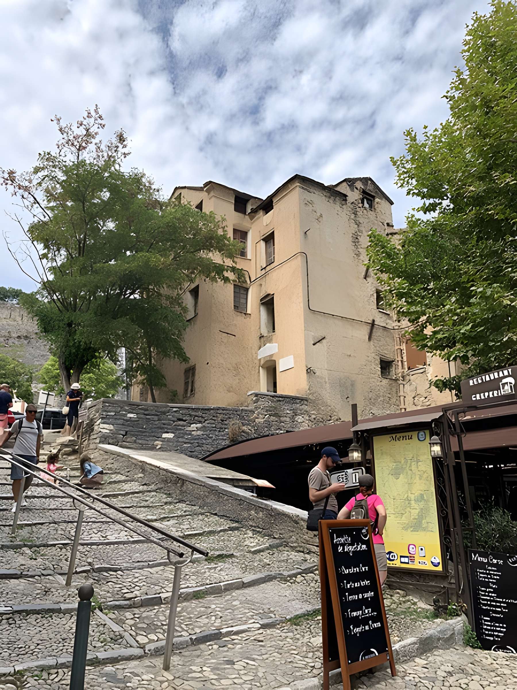 Maison Arrighi de Casanova à Corte