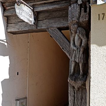 Maison au poteau sculpté à La Ferté-Bernard