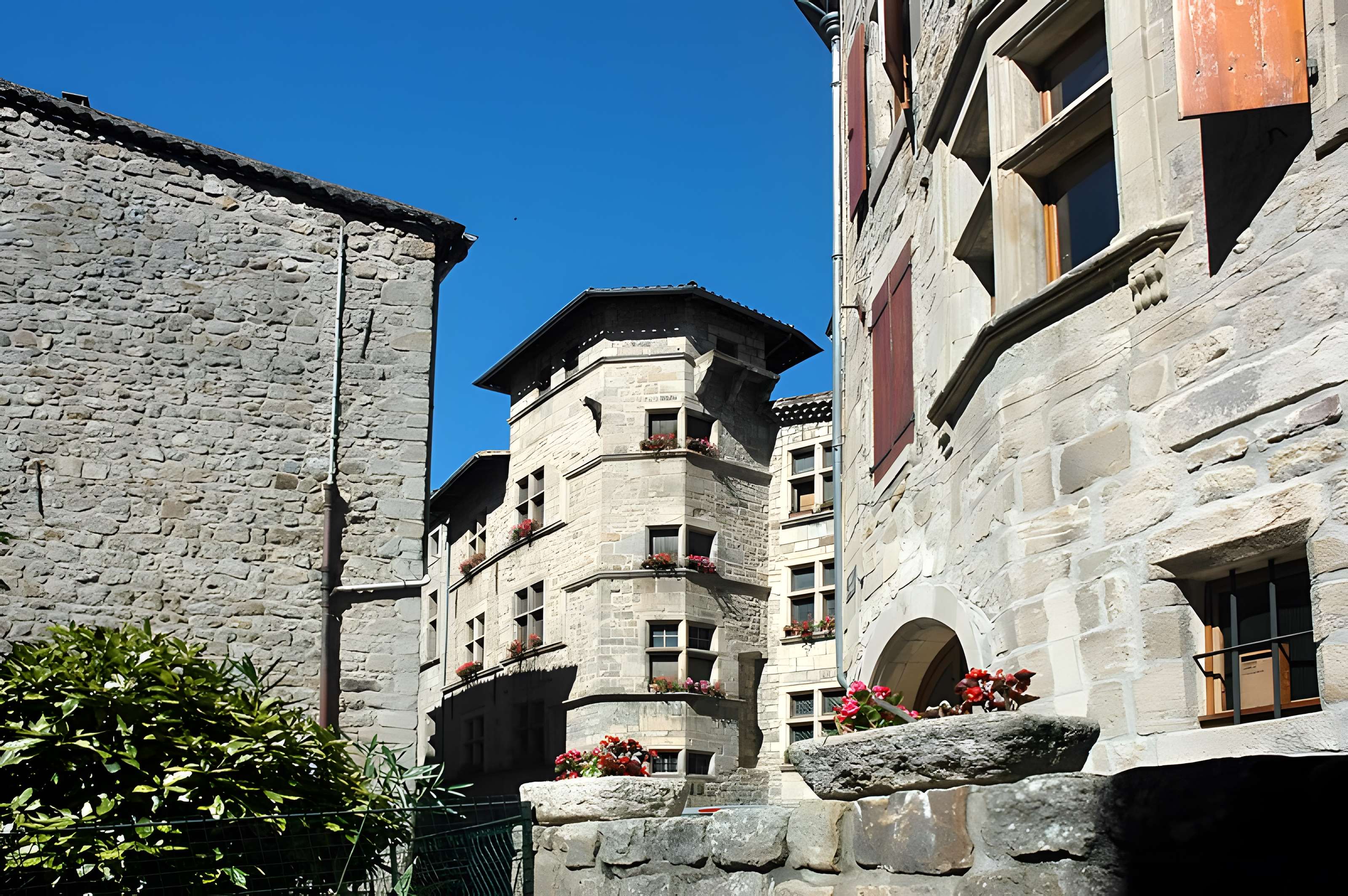 Maison Bastide à Largentière