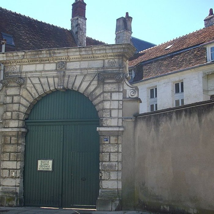 Photo de Maison Colladon, 10 Rue des Beaux-Arts à Bourges
