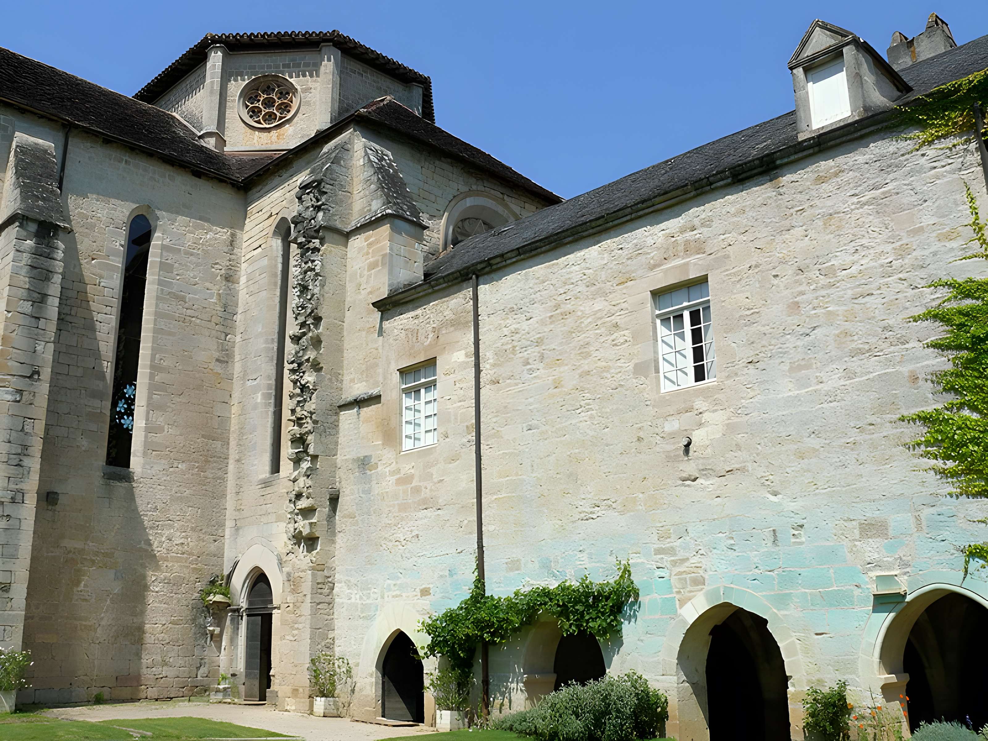 Abbaye de Beaulieu-en-Rouergue