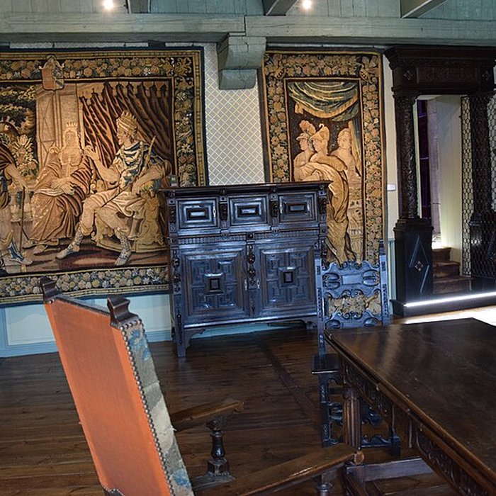 Photo de Maison consulaire à Saint-Flour