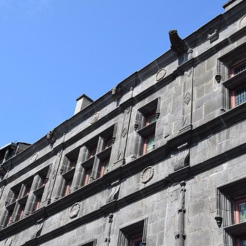 Maison consulaire à Saint-Flour