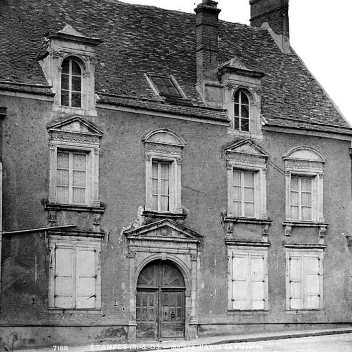 Photo de Maison de Diane de Poitiers à Étampes