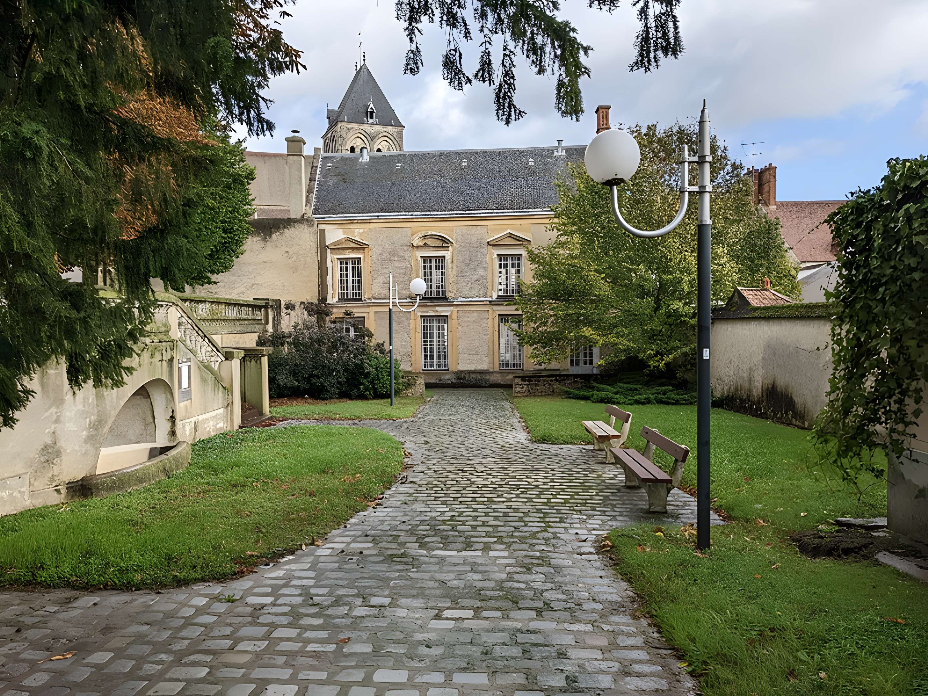 Maison de Diane de Poitiers à Étampes