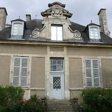 Maison de la chanoinesse des Bénédictines de Saint-Laurent à Bourges