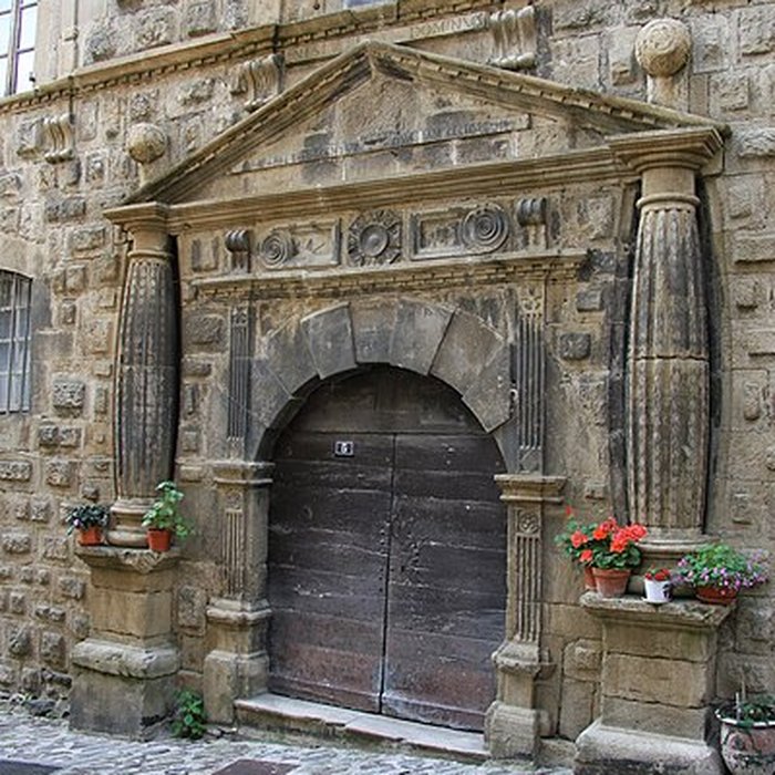 Photo de Hôtel dit Maison de la Congrégation de la Présentation de Bourg Saint-Andéol