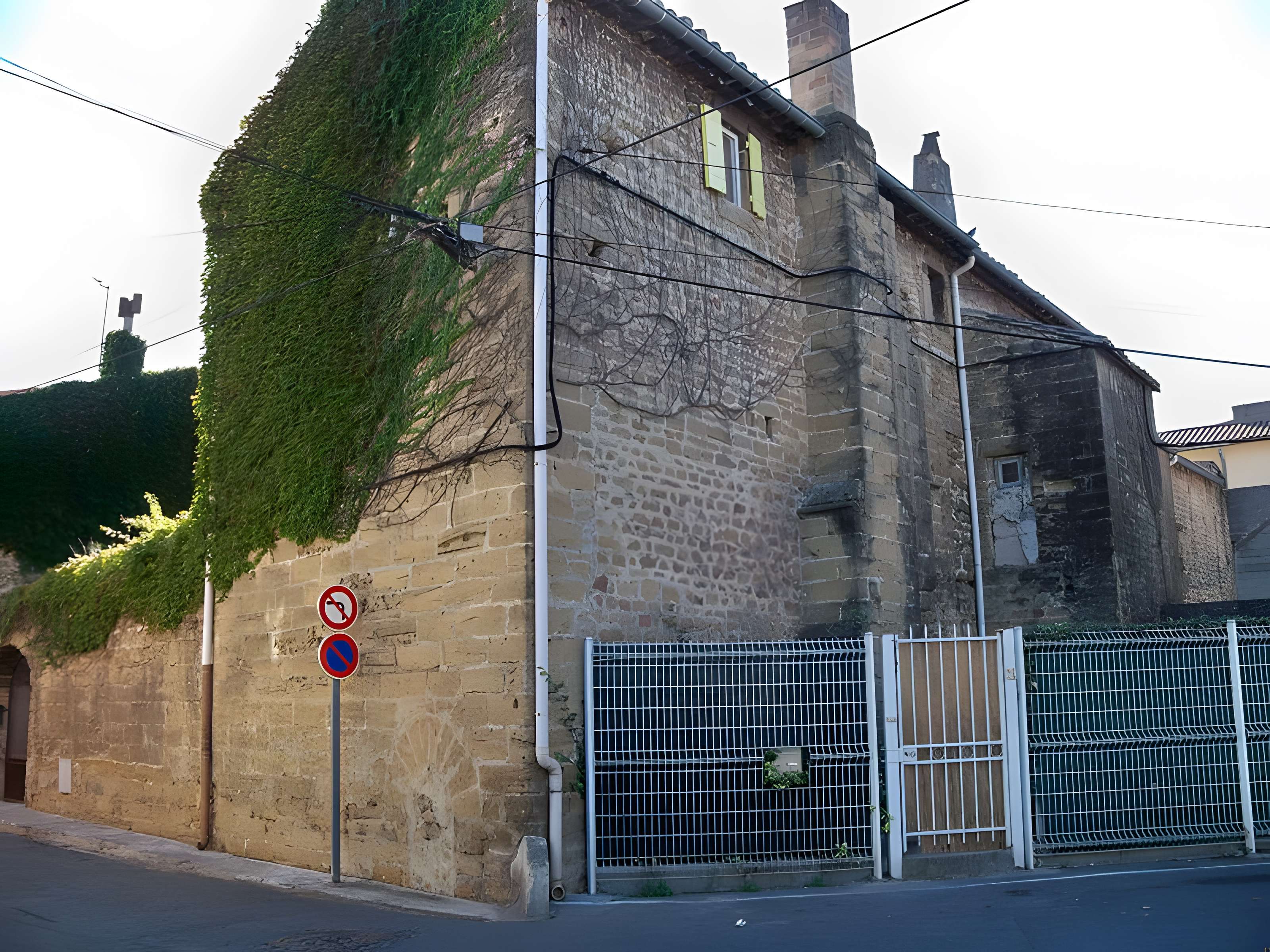 Maison de la Reine-Jeanne à Sorgues