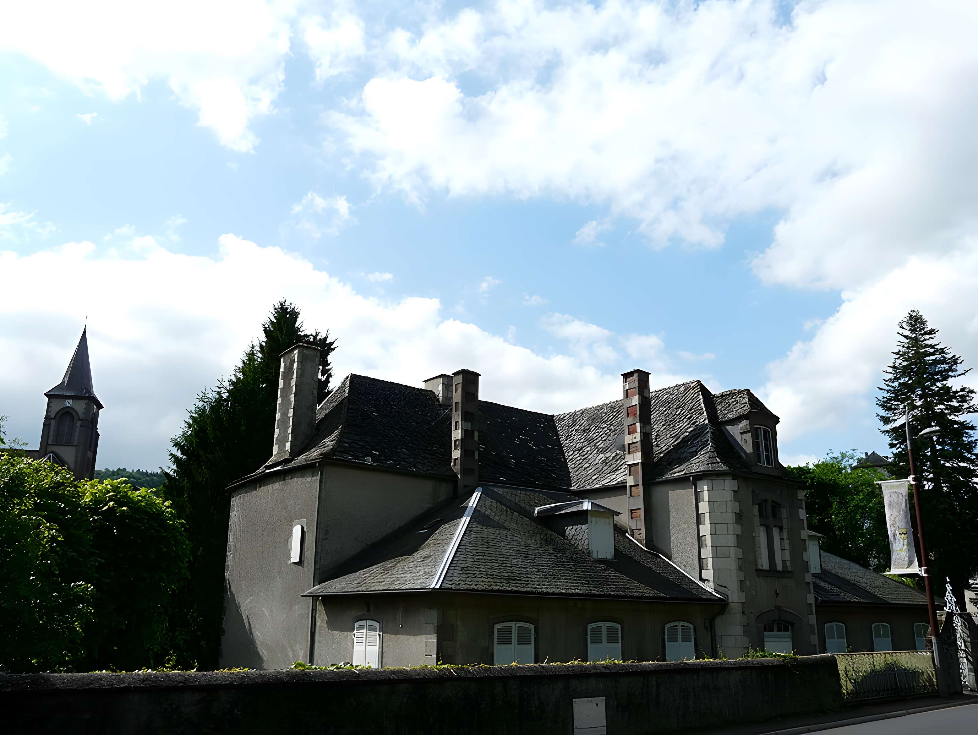 Maison de l'abbé d'Estaing à Murol
