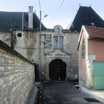 maison de l arquebuse a chatillon sur seine