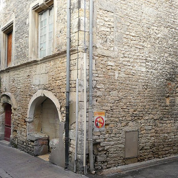 Photo de Maison de lavocat des pauvres à Nîmes