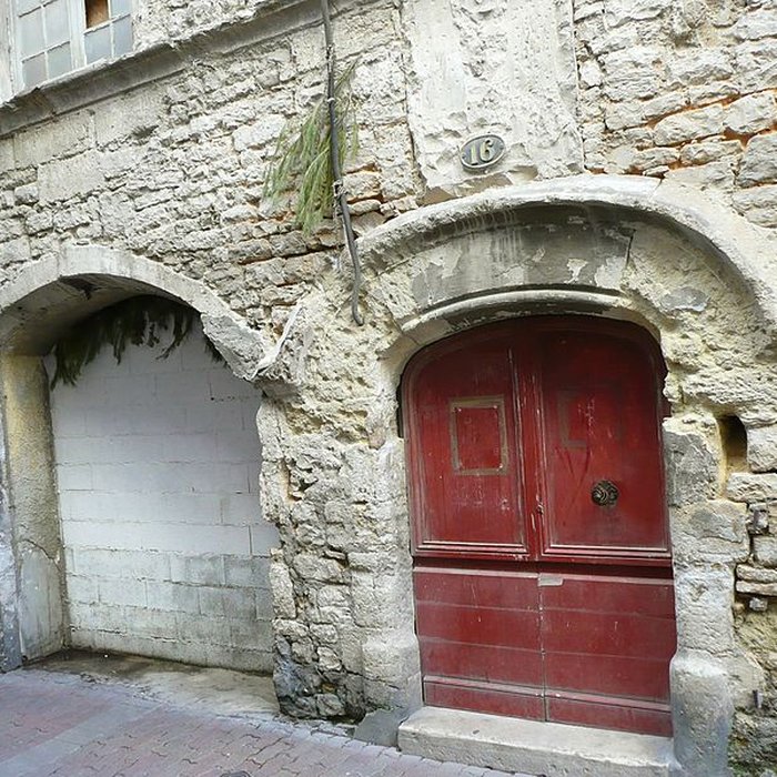Photo de Maison de lavocat des pauvres à Nîmes
