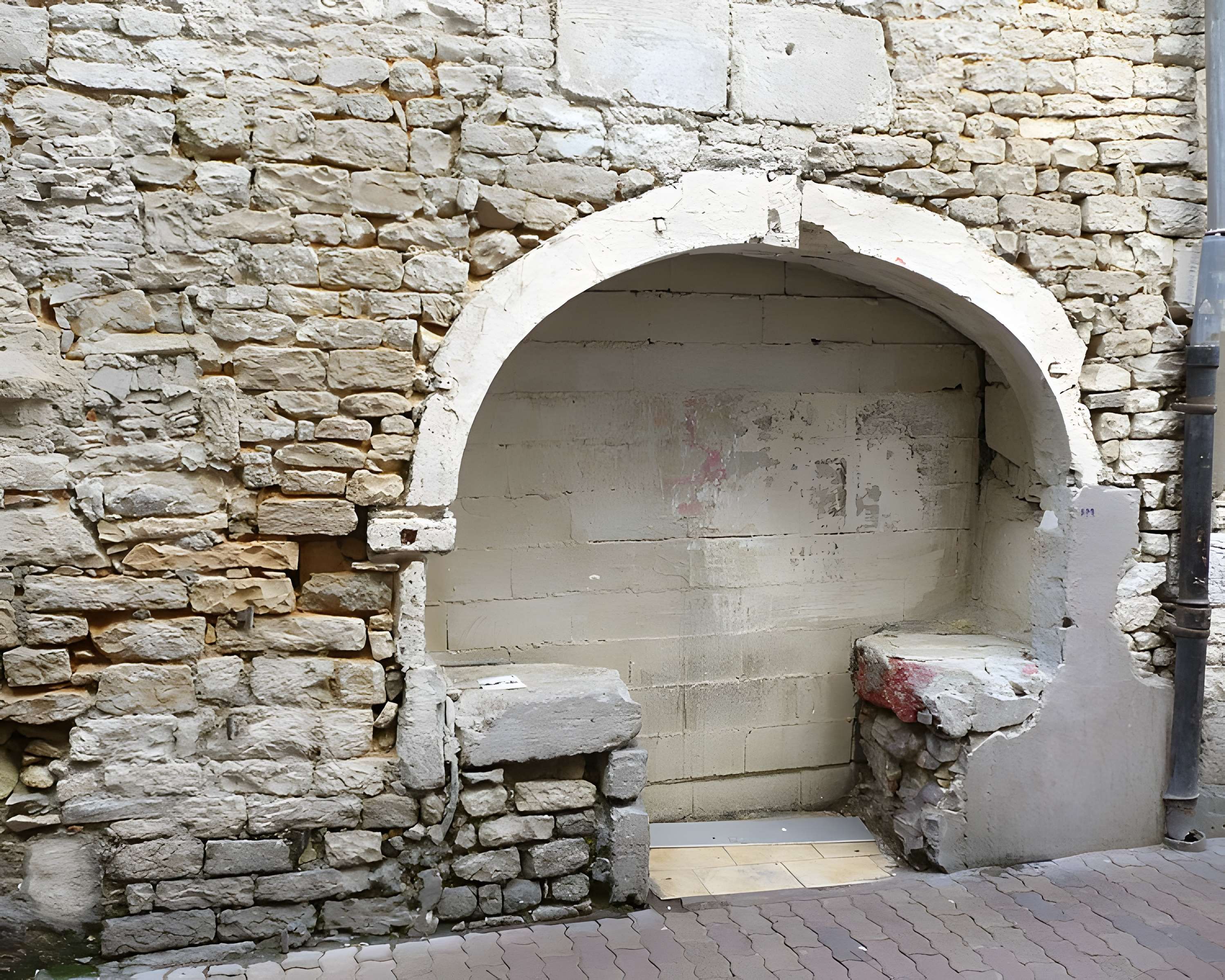 Maison de l'avocat des pauvres à Nîmes