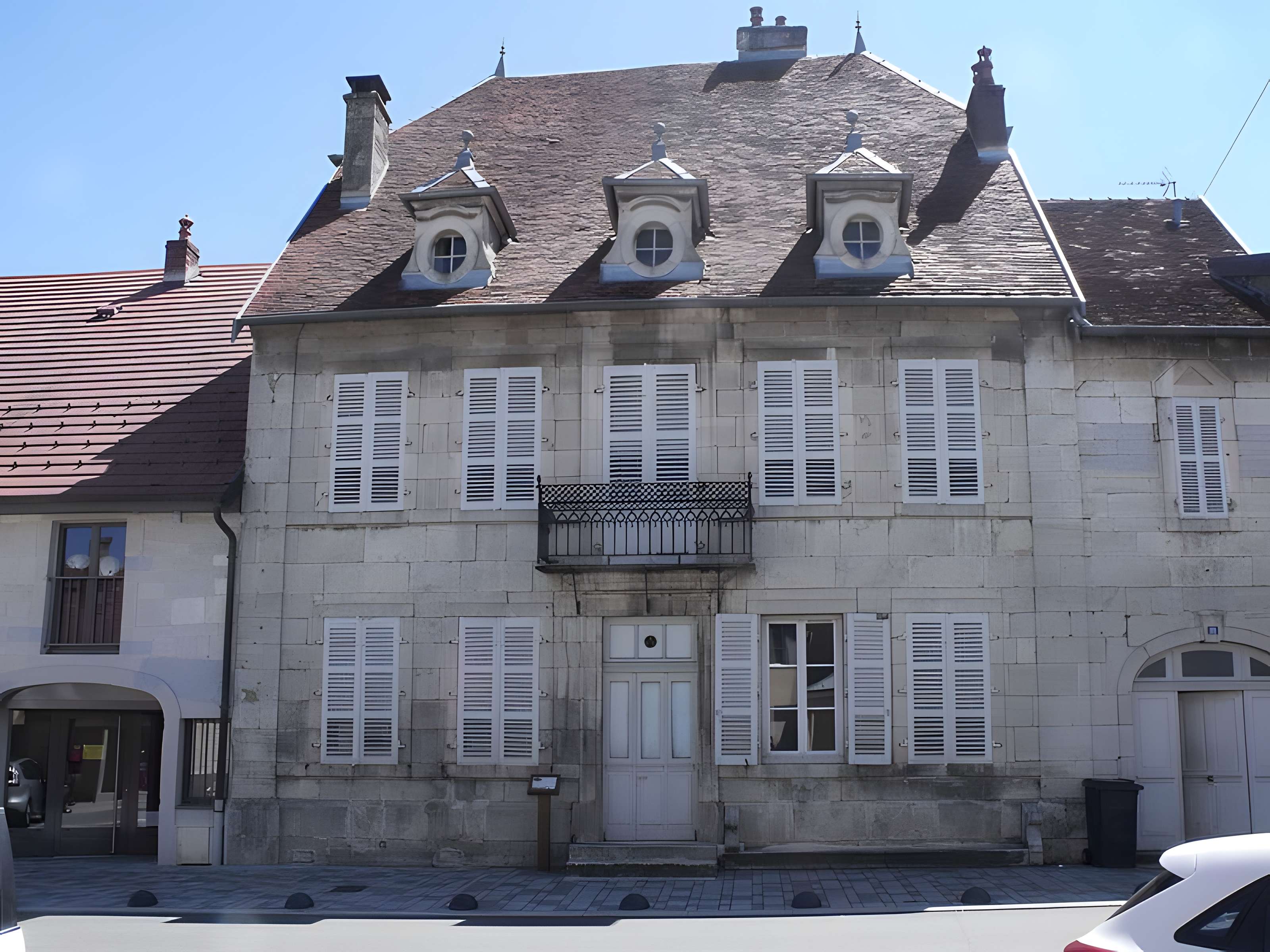 Maison de maître de poste à Saint-Vit