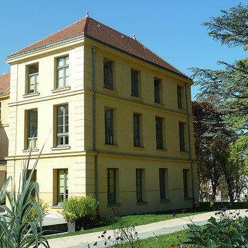 Maison de Richelieu à Bagneux