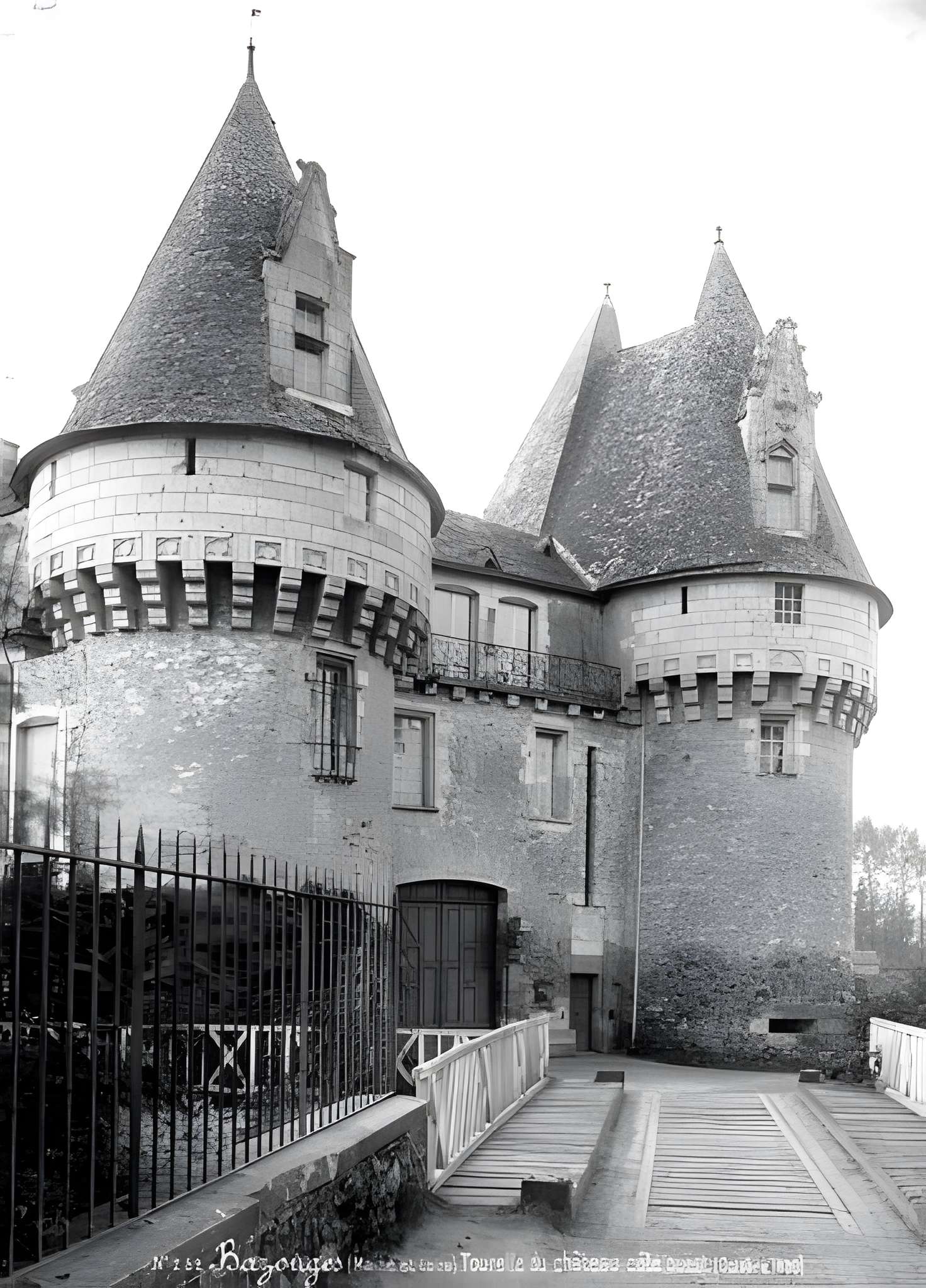 Château de Bazouges