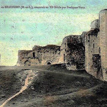 Château de Beaufort-en-Vallée ruines