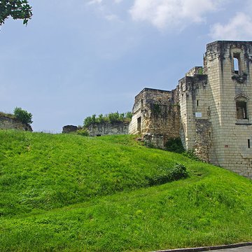Château de Beaufort-en-Vallée ruines
