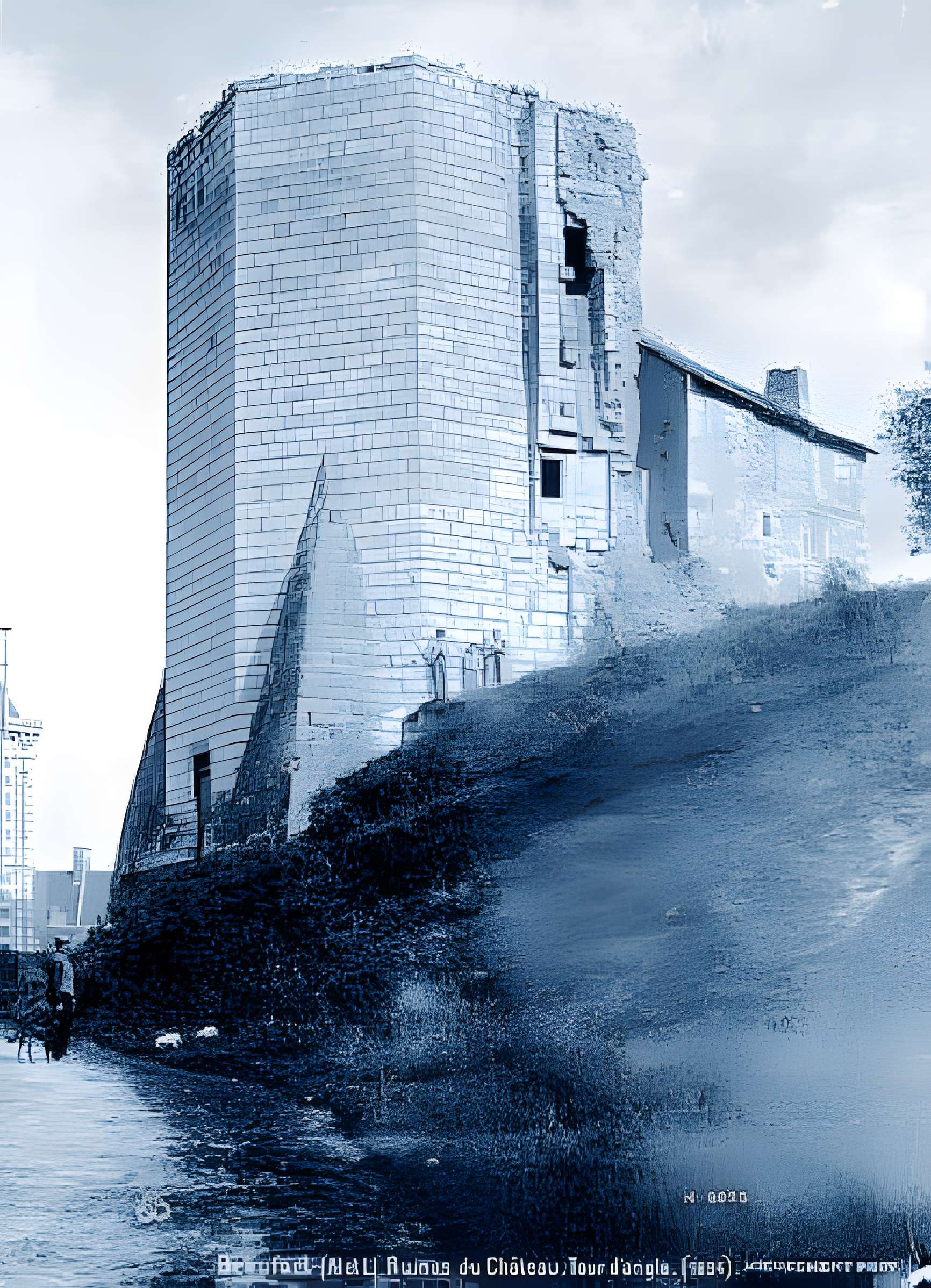 Château de Beaufort-en-Vallée (ruines)