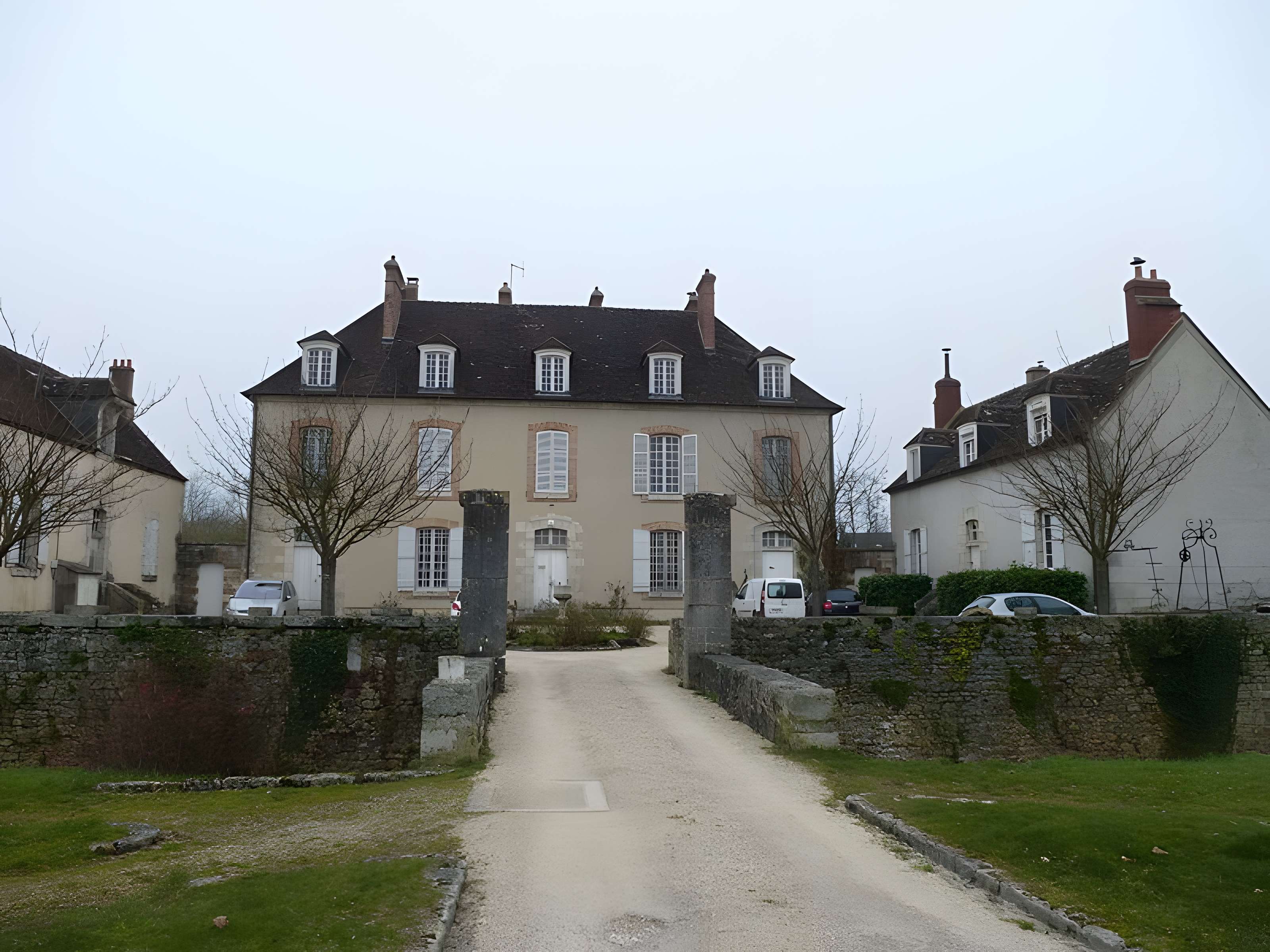 Maison des receveurs du canal à Nemours 