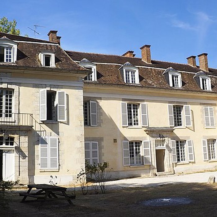 Photo de Maison des seigneurs du canal à Cepoy