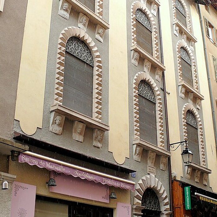 Photo de Maison des Têtes de Briançon