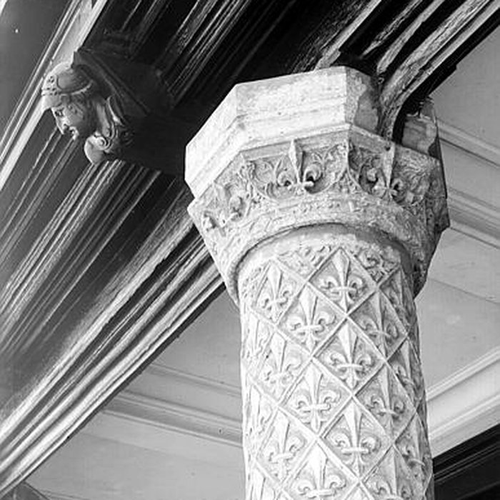 Photo de Maison des Trois Piliers à Beauvais