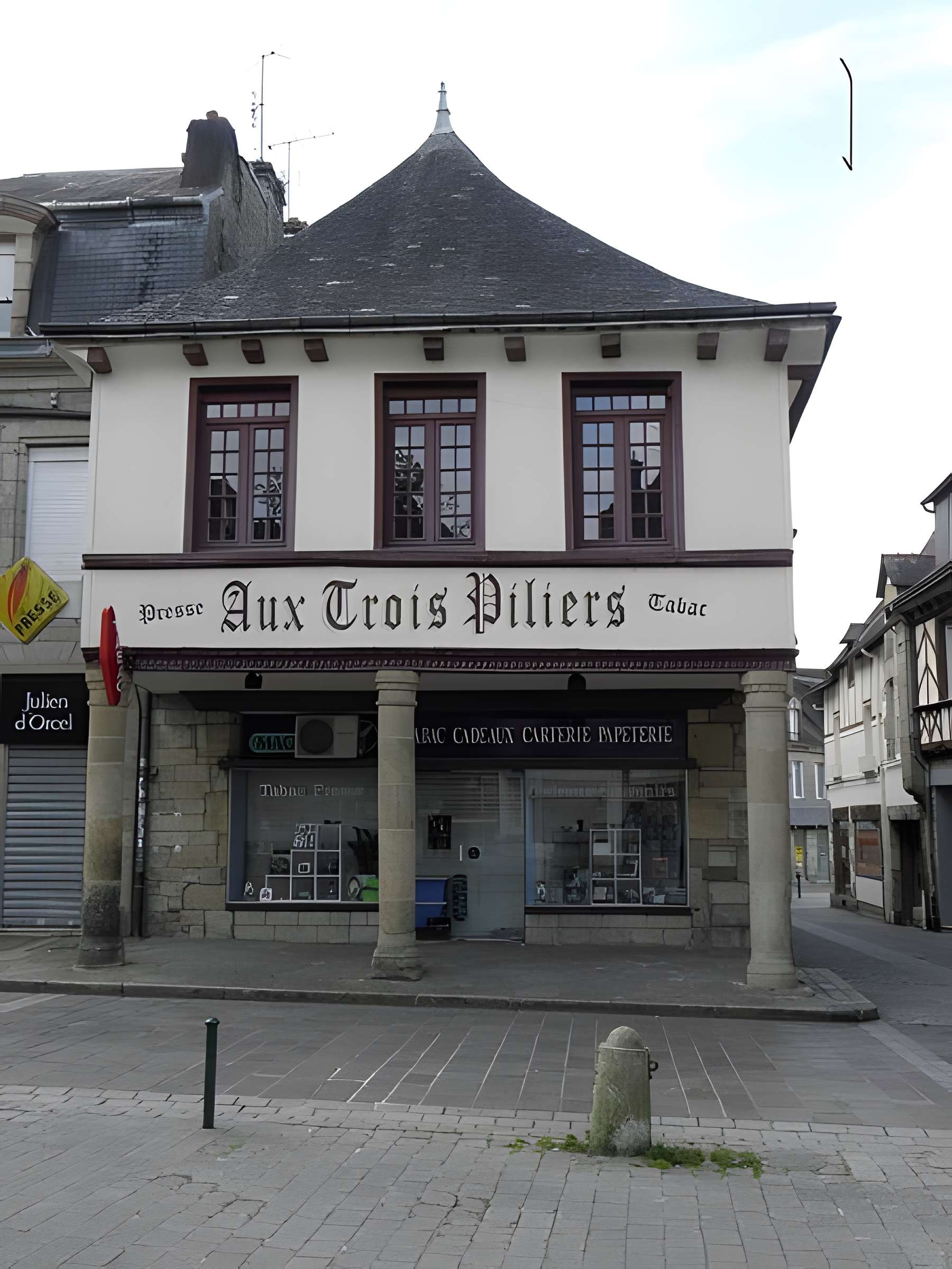 Maison des Trois-Piliers à Pontivy 