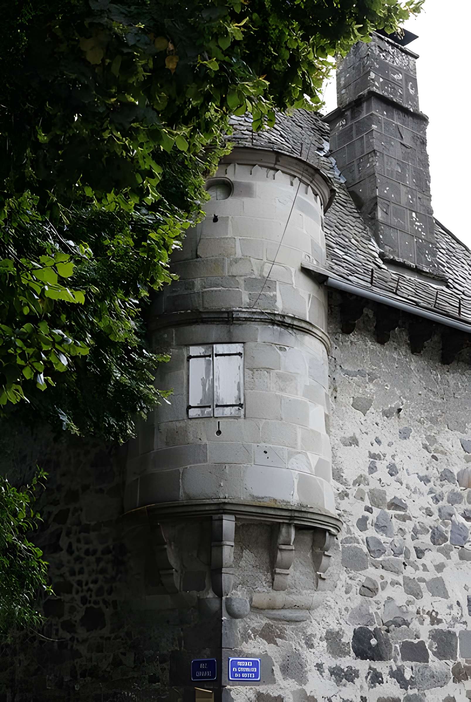 Maison du chevalier des Huttes à Vic-sur-Cère