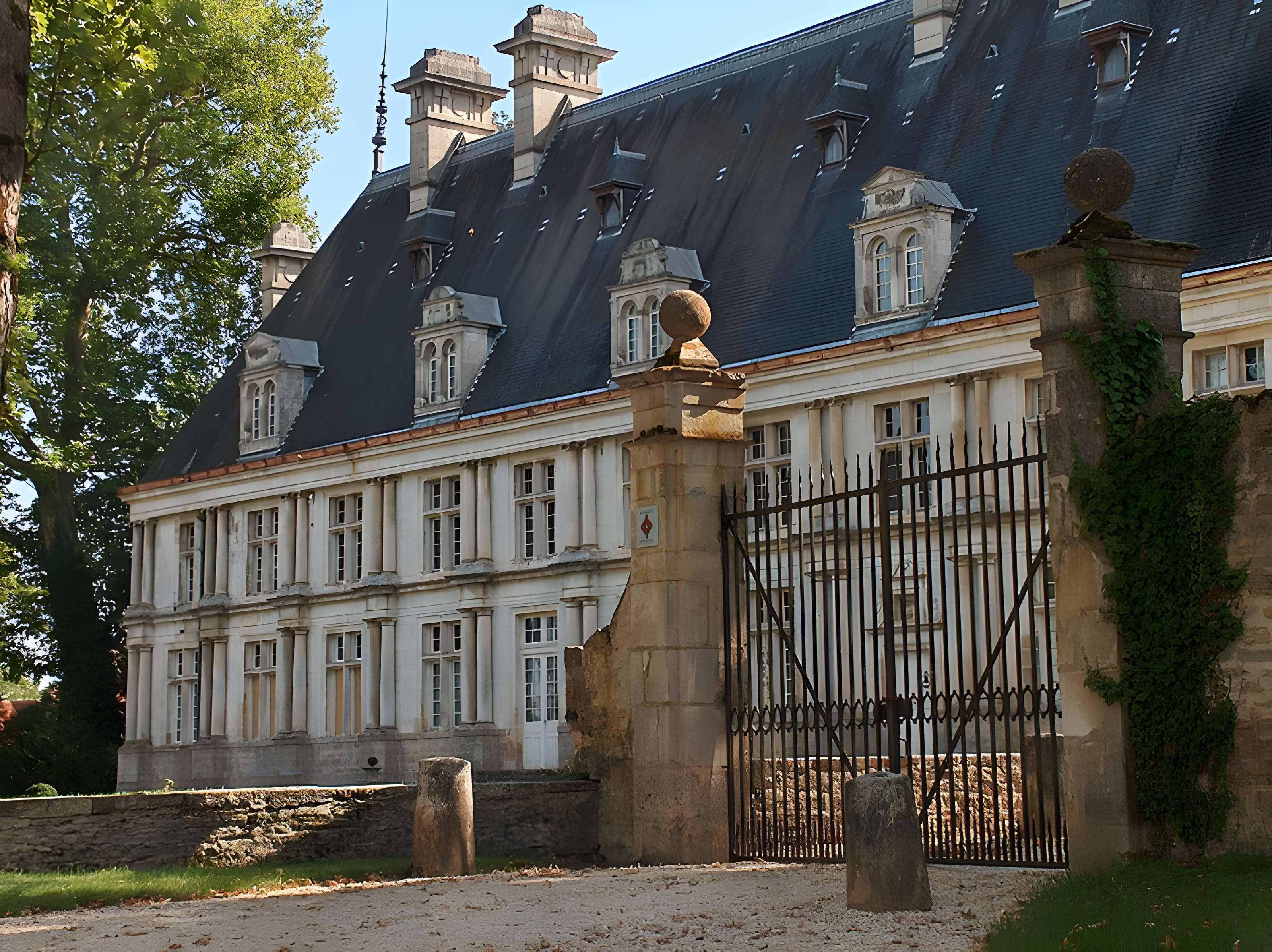 Château de Beauregard à Montigny-sur-Aube