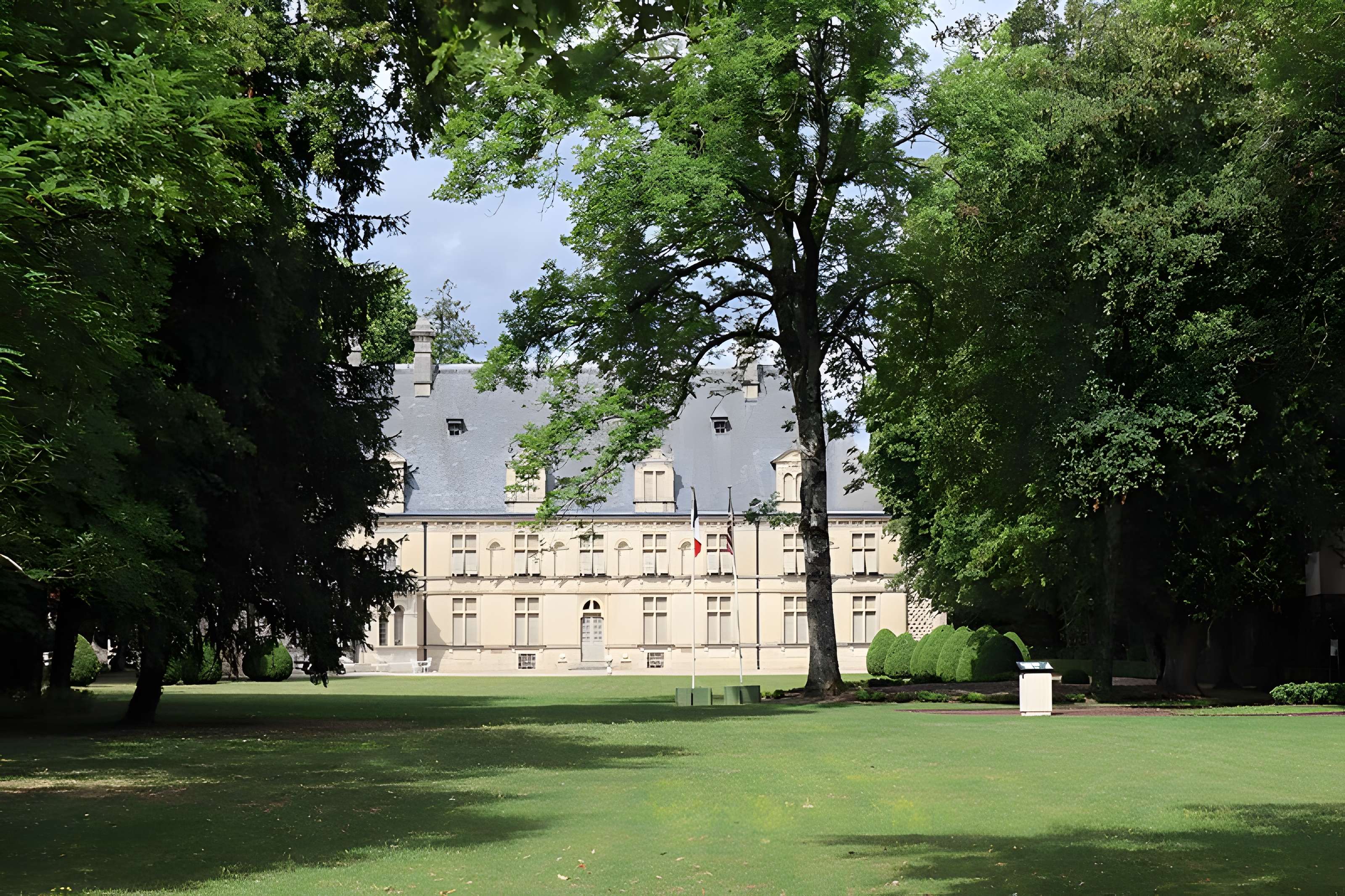 Château de Beauregard à Montigny-sur-Aube