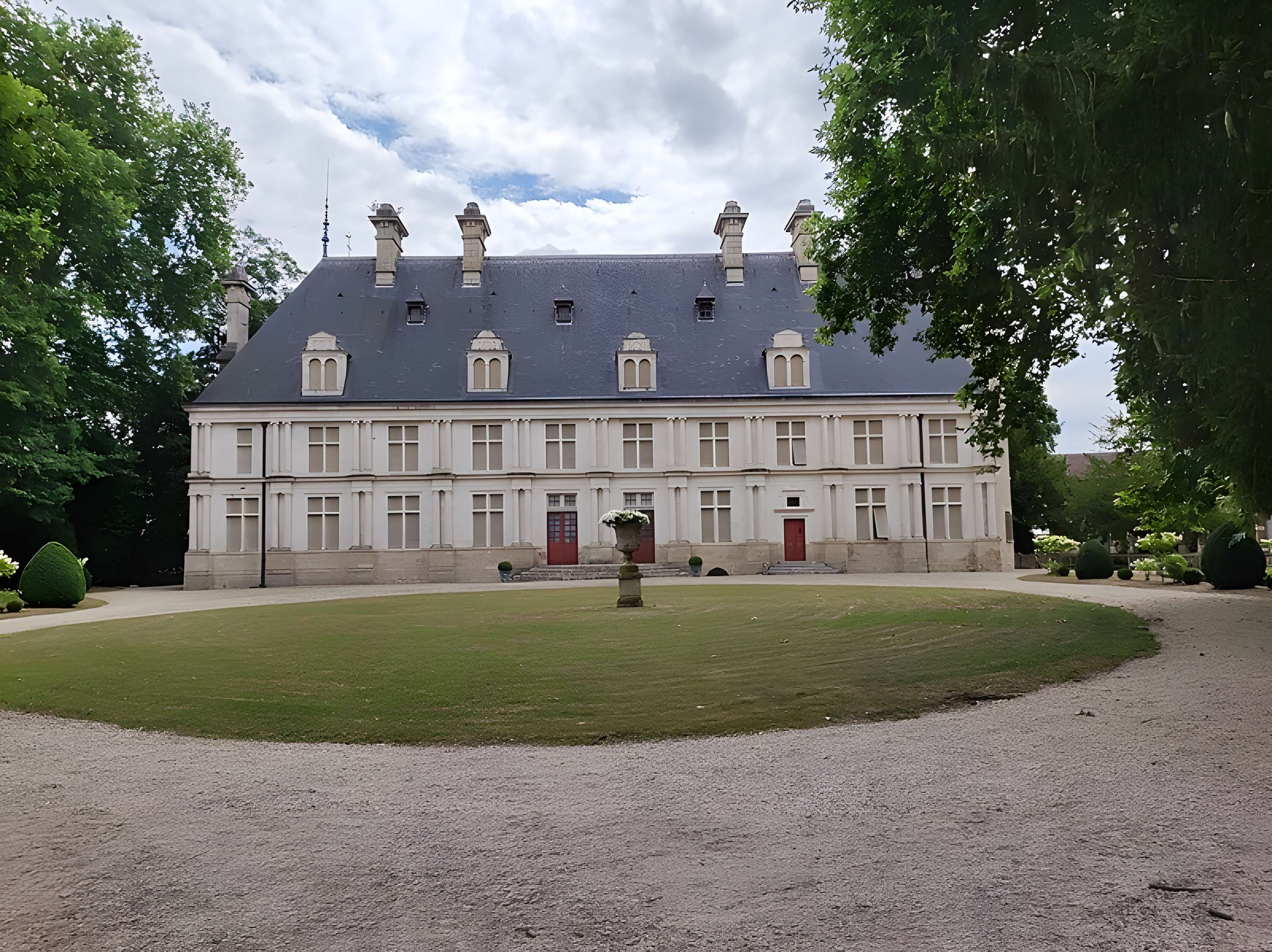 Château de Beauregard à Montigny-sur-Aube