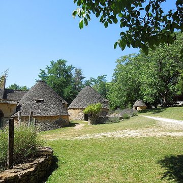 Cabanes Du Breuil de Saint-André-dAllas