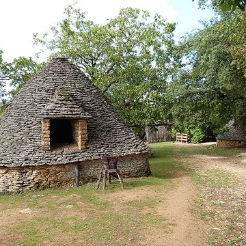Cabanes Du Breuil de Saint-André-dAllas
