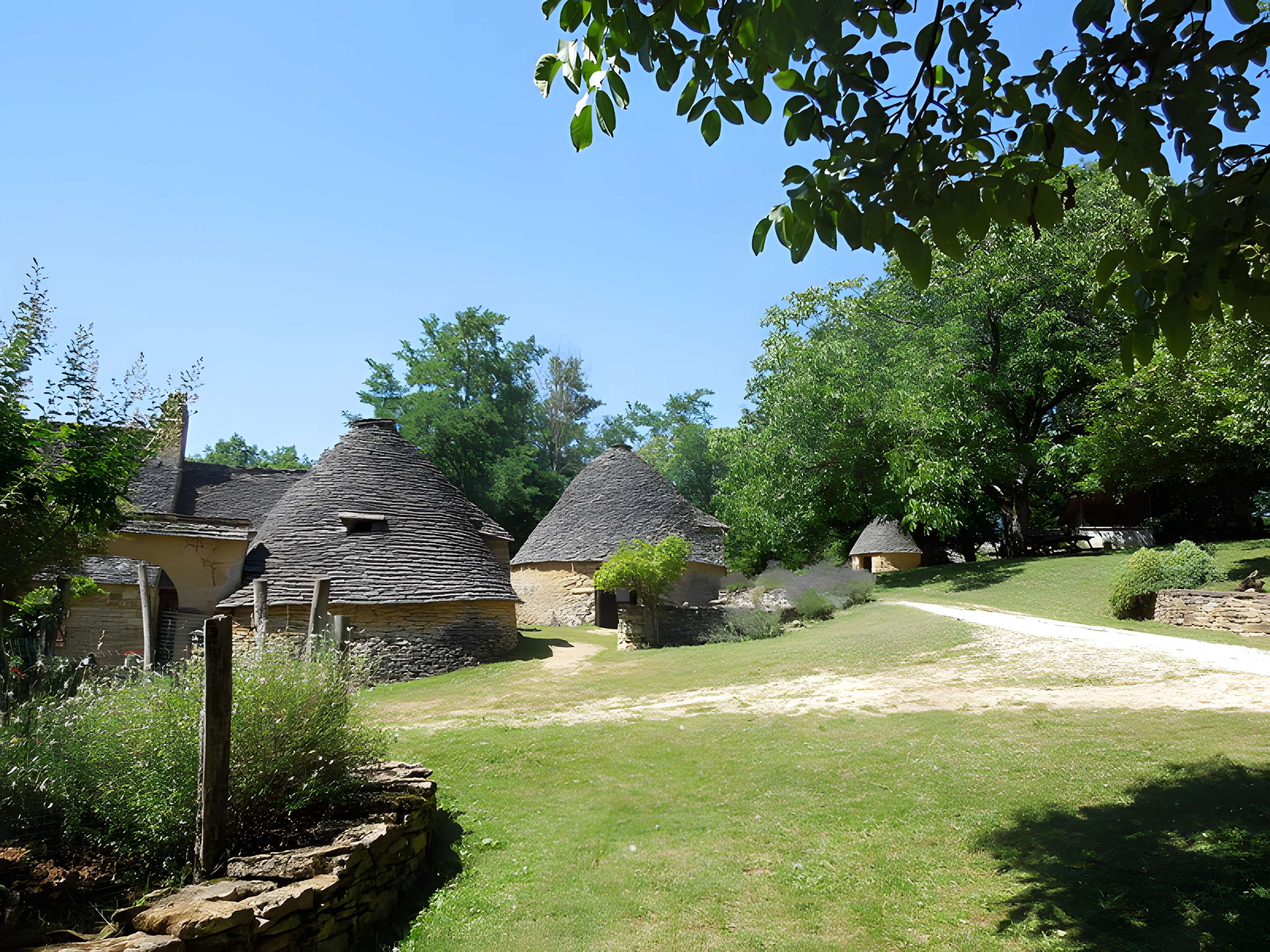 Cabanes Du Breuil de Saint-André-d'Allas