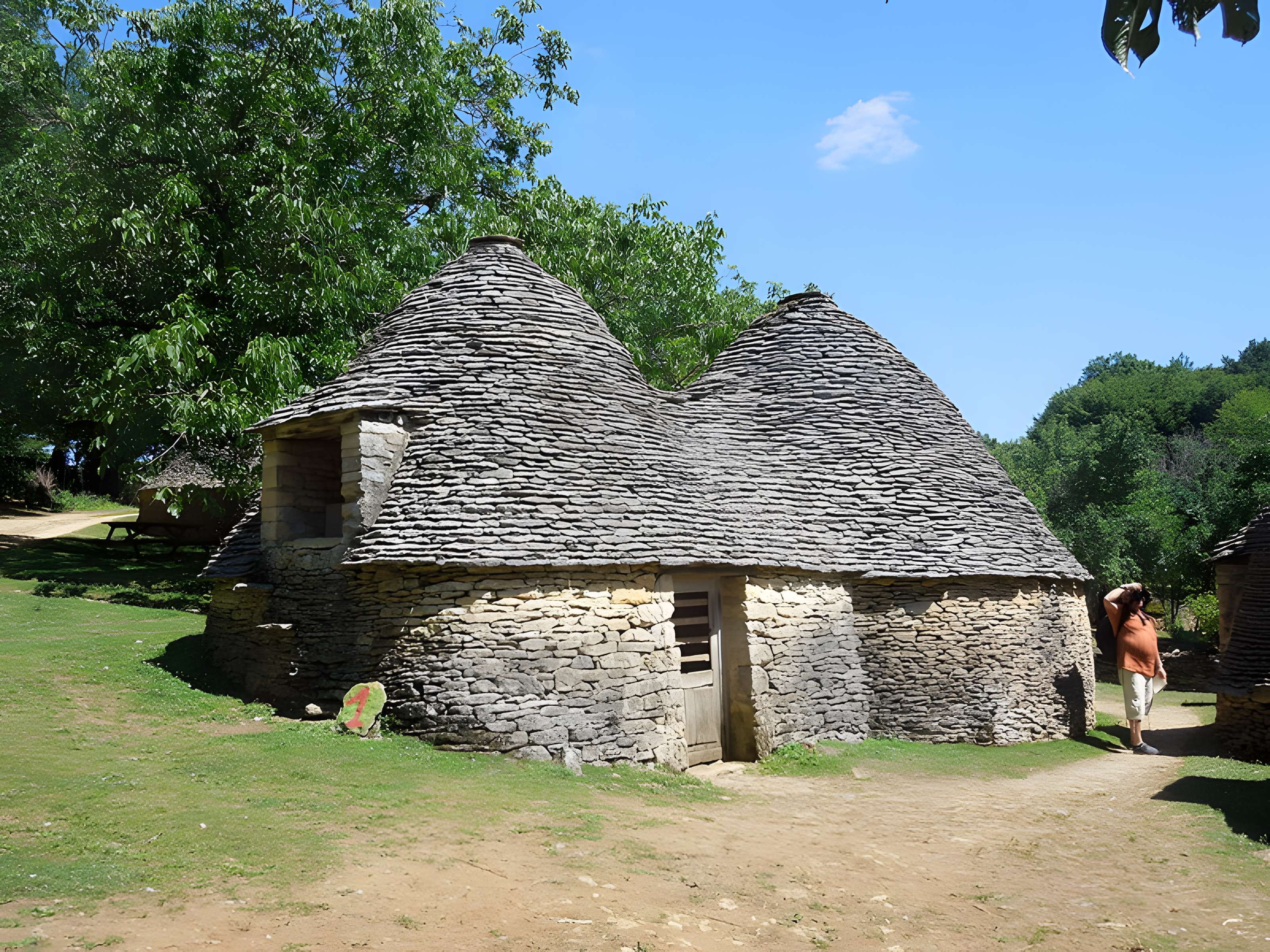 Cabanes Du Breuil de Saint-André-d'Allas