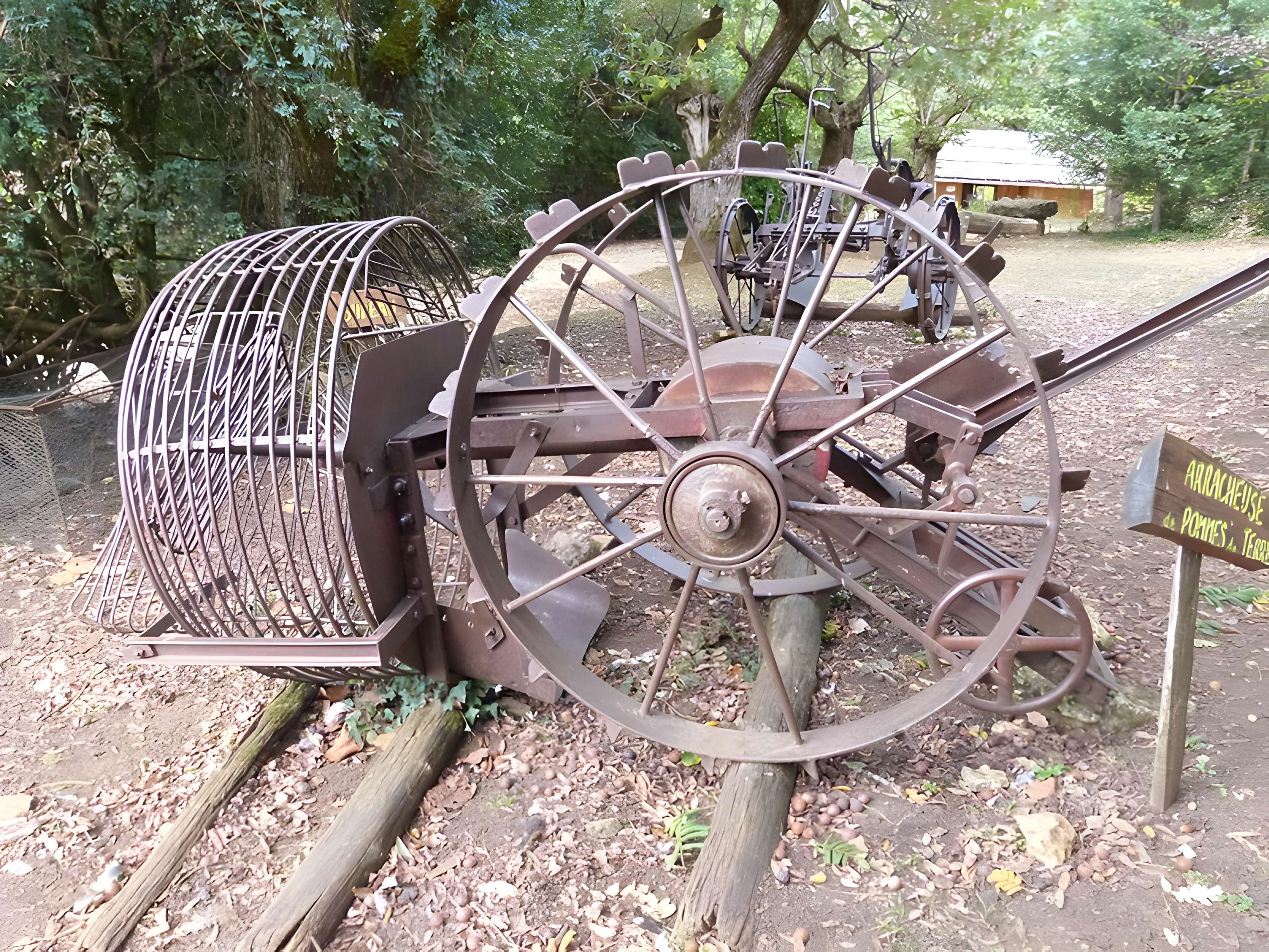 Cabanes Du Breuil de Saint-André-d'Allas