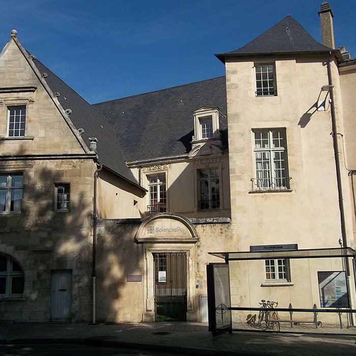 Photo de Maison du Plan de lÉtoile à Poitiers