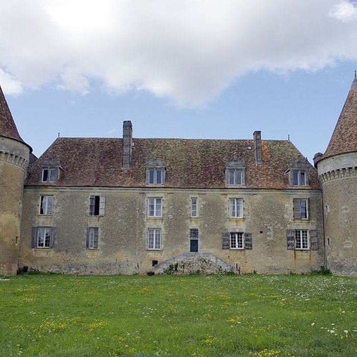 Photo de Château de Beauvais à Lussas et Nontronneau