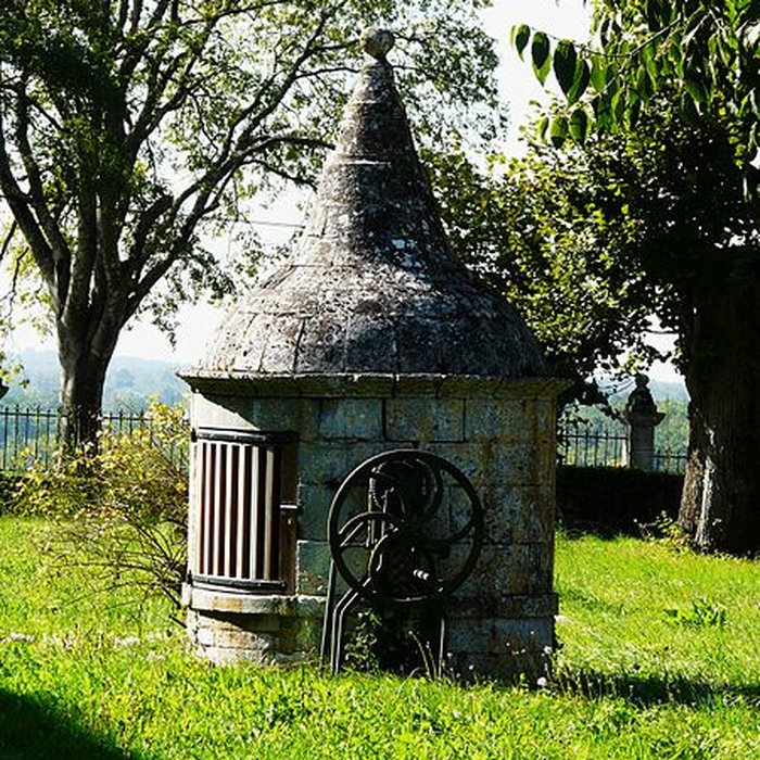 Photo de Château de Beauvais à Lussas et Nontronneau