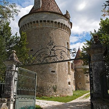 Château de Beauvais à Lussas et Nontronneau