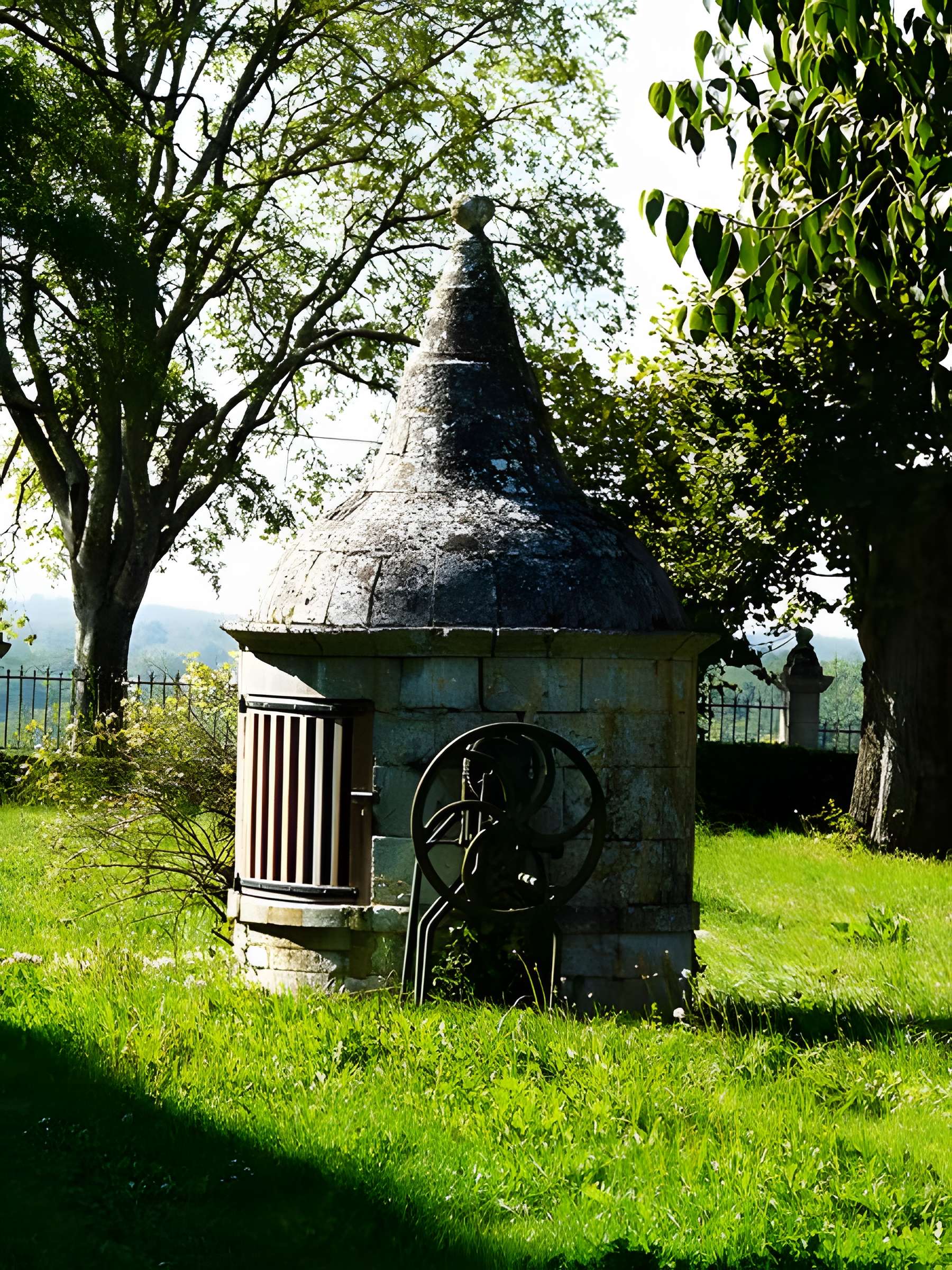 Château de Beauvais à Lussas et Nontronneau