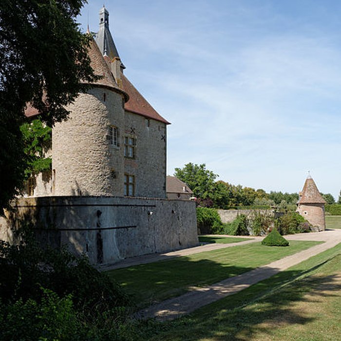 Photo de Château de Beauvoir à Saint-Pourçain-sur-Besbre