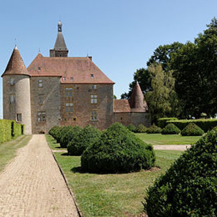 Photo de Château de Beauvoir à Saint-Pourçain-sur-Besbre