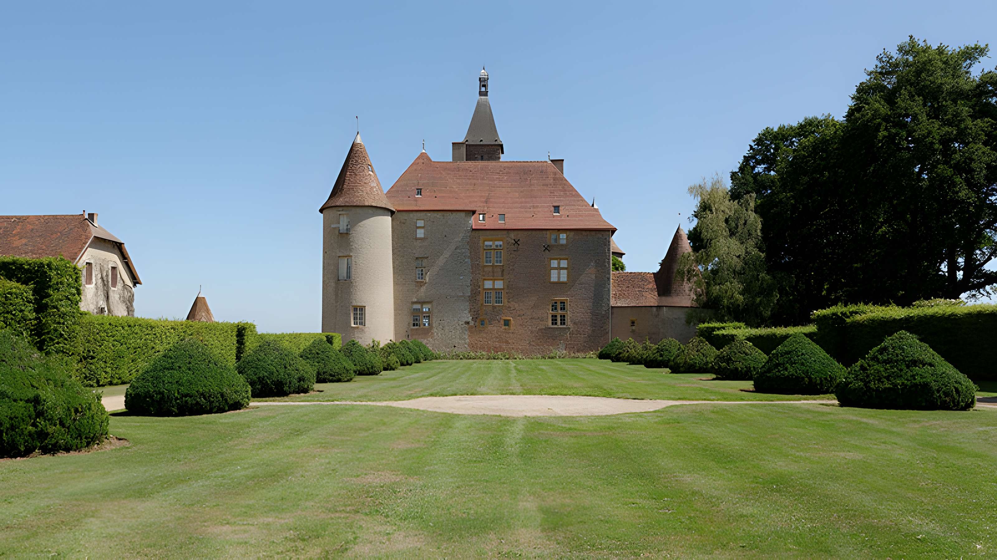 Château de Beauvoir à Saint-Pourçain-sur-Besbre