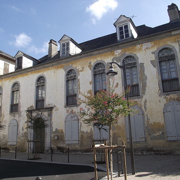Maison dUzer à Bagnères-de-Bigorre
