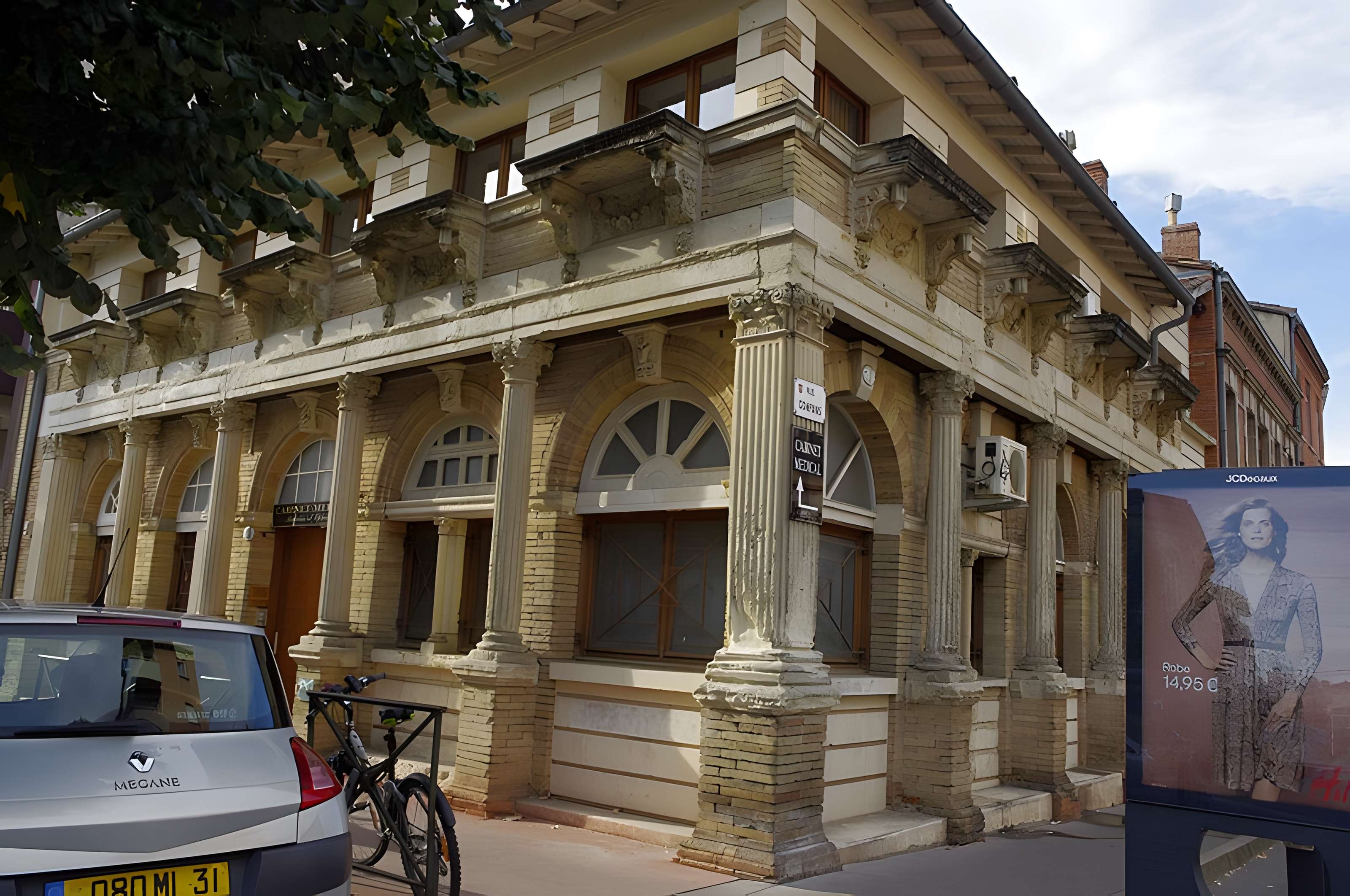 Maison en terre cuite de Virebent à Toulouse 